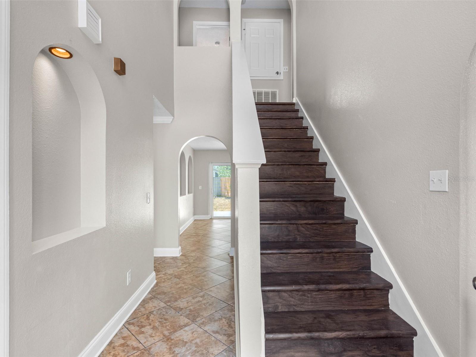 908 STALLION WAY, VALRICO, FL, 33594