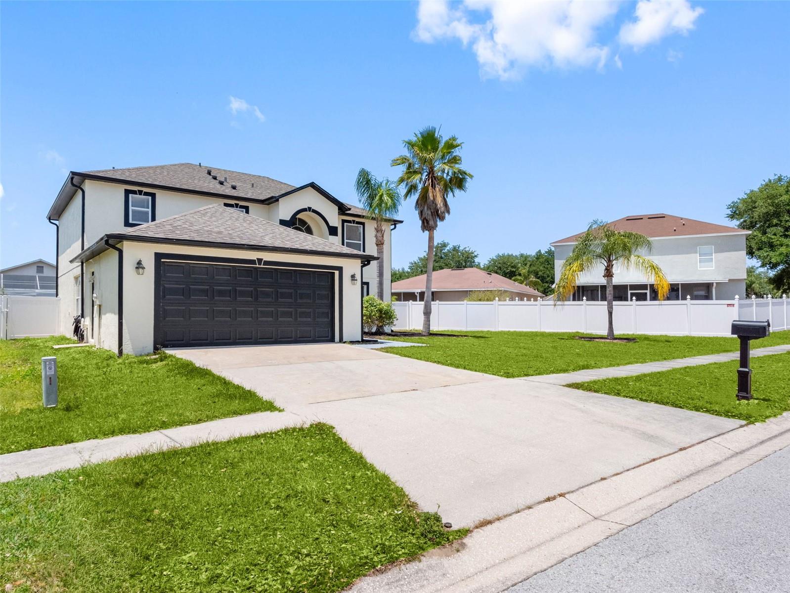 908 STALLION WAY, VALRICO, FL, 33594