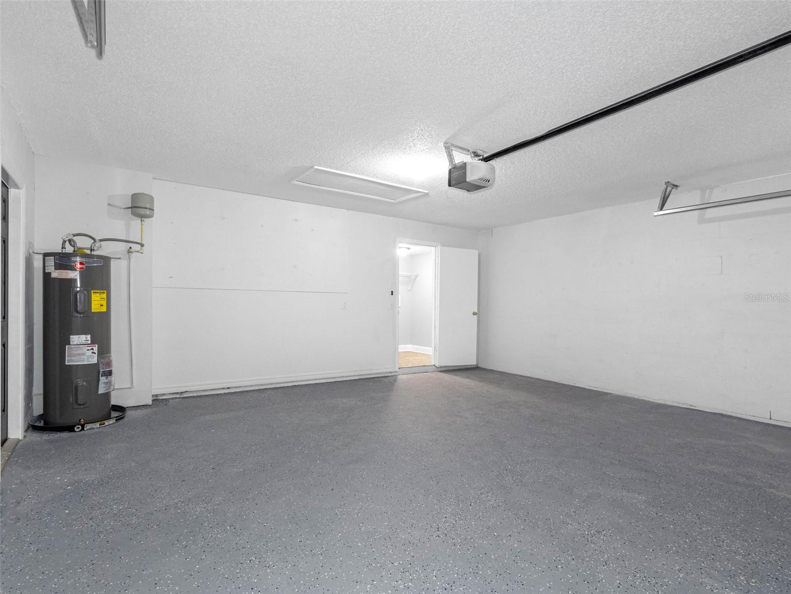 908 STALLION WAY, VALRICO, FL, 33594