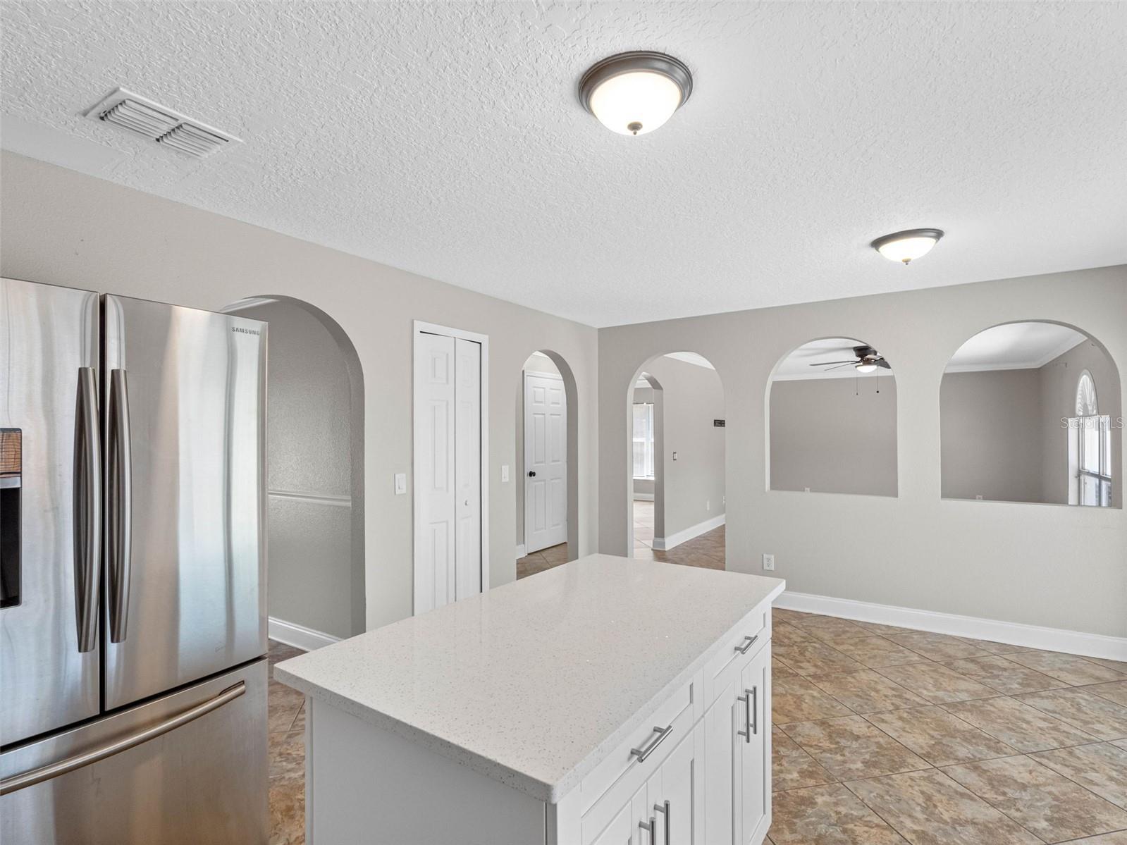 908 STALLION WAY, VALRICO, FL, 33594