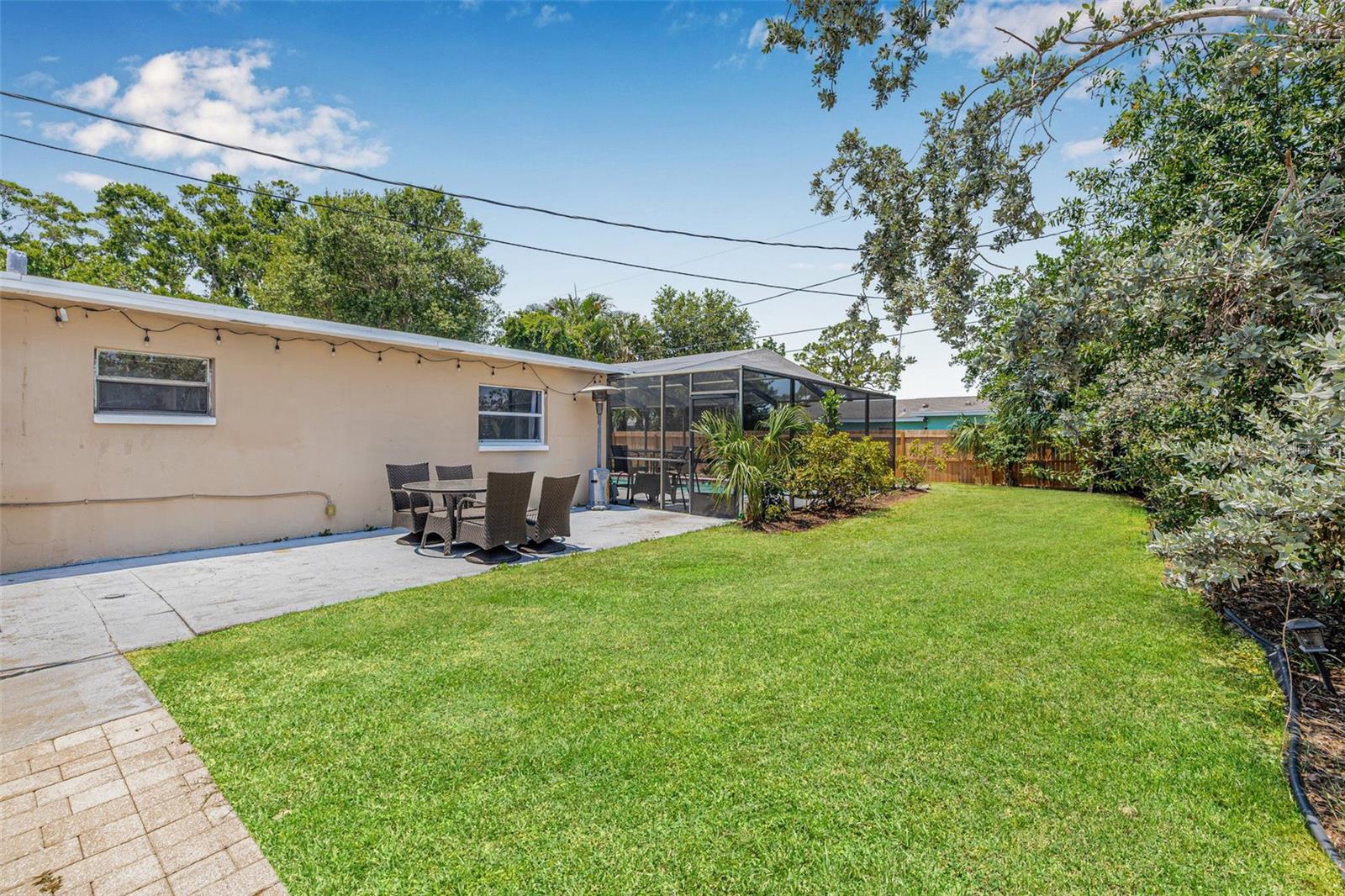 2861 PINELLAS POINT DR S, ST PETERSBURG, FL, 33712