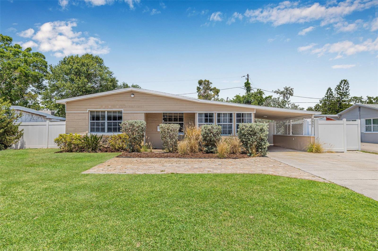 2861 PINELLAS POINT DR S, ST PETERSBURG, FL, 33712