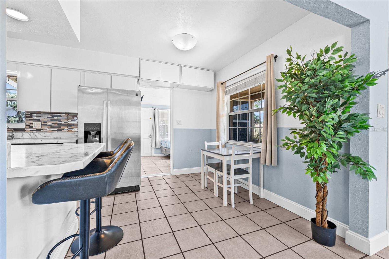 2861 PINELLAS POINT DR S, ST PETERSBURG, FL, 33712