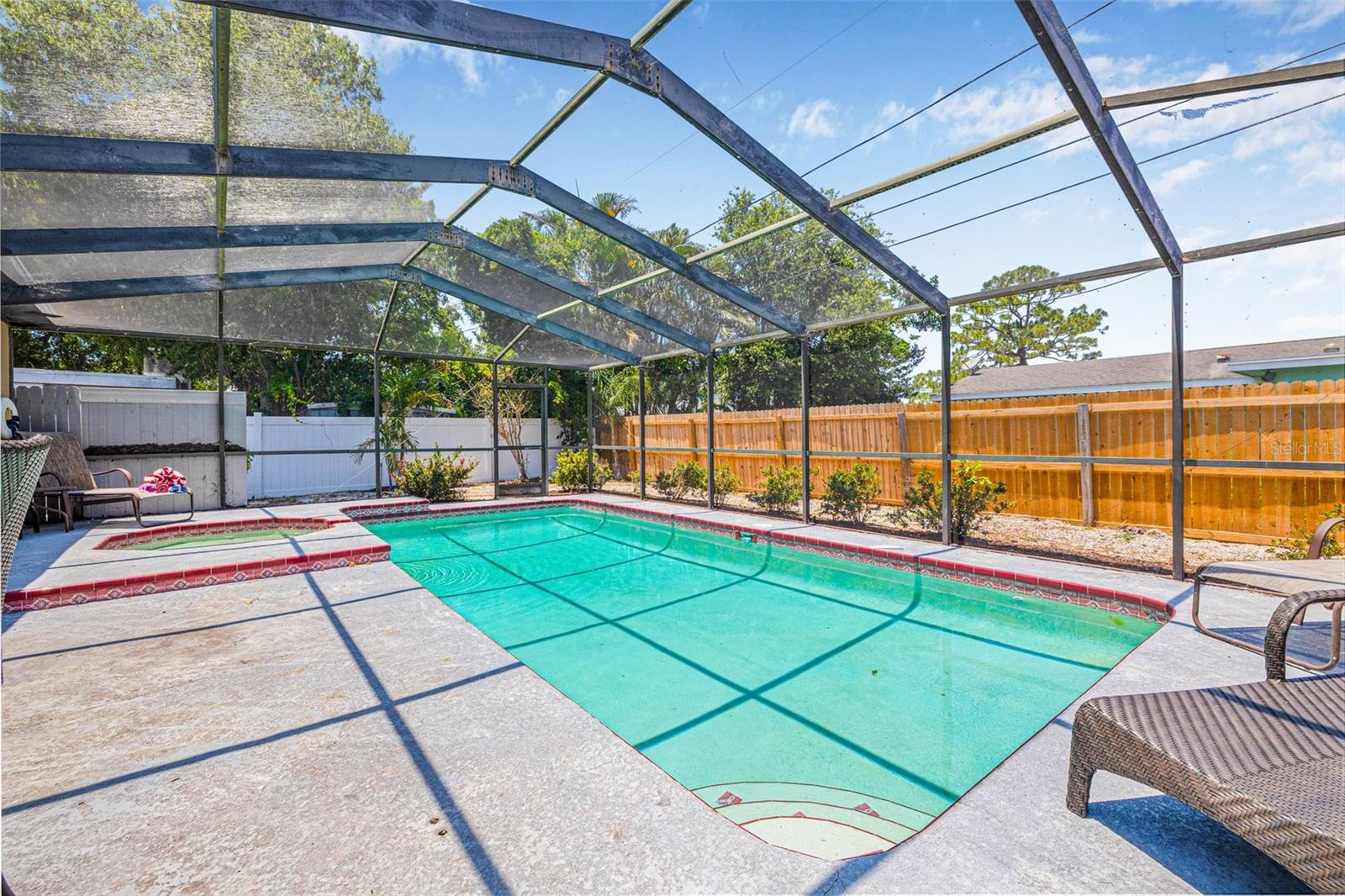 2861 PINELLAS POINT DR S, ST PETERSBURG, FL, 33712