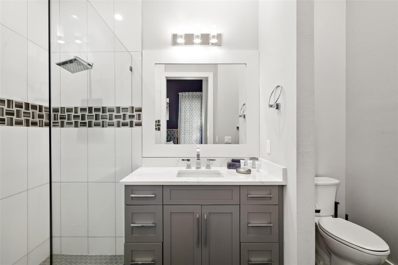 A4650778 Property Photo