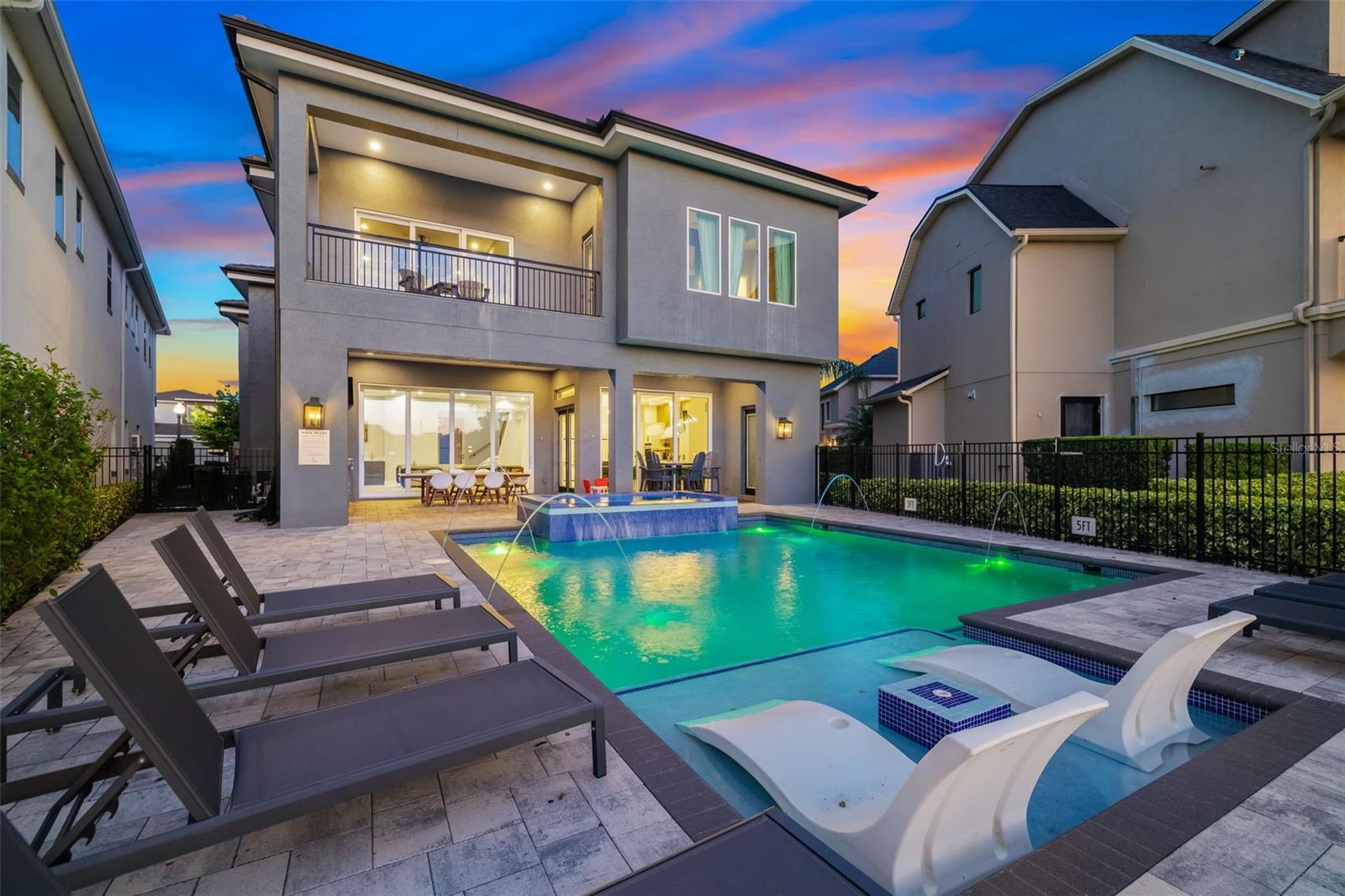 A4650778 Property Photo