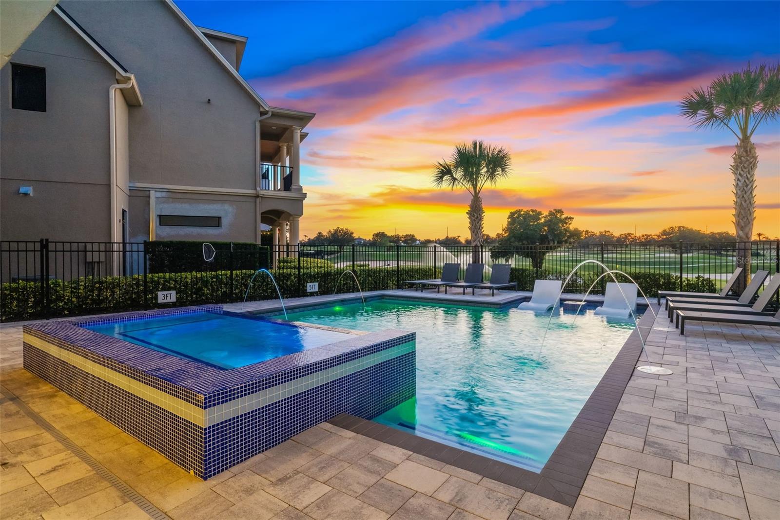 A4650778 Property Photo