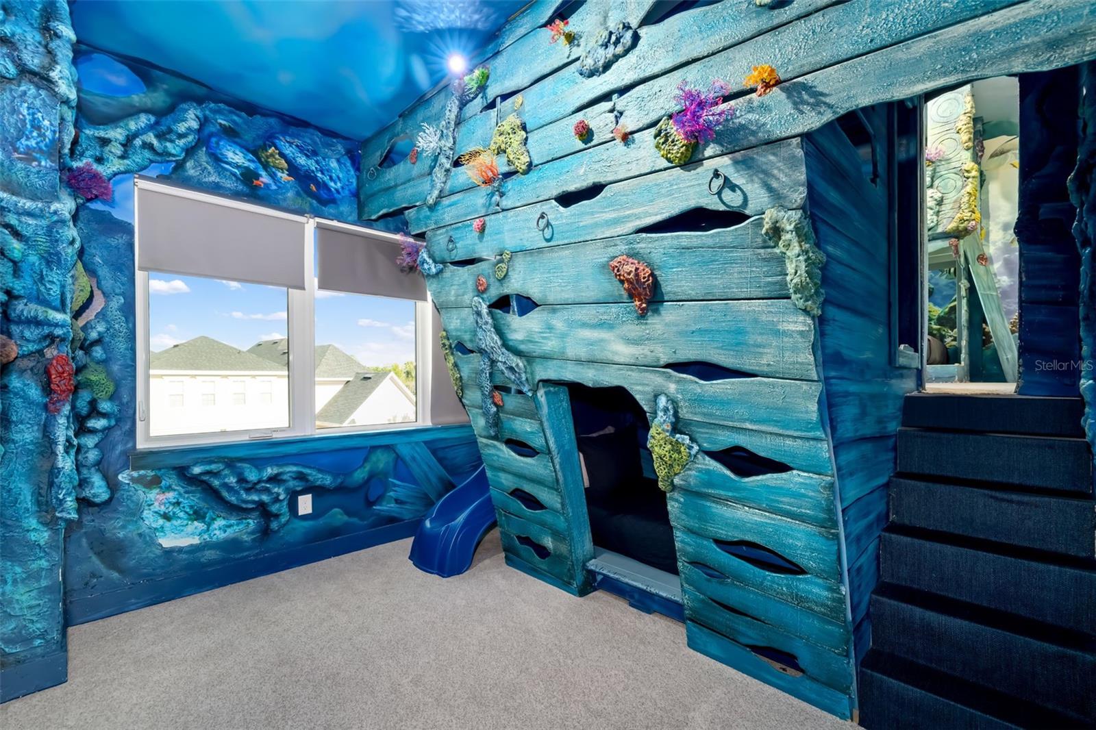 A4650778 Property Photo