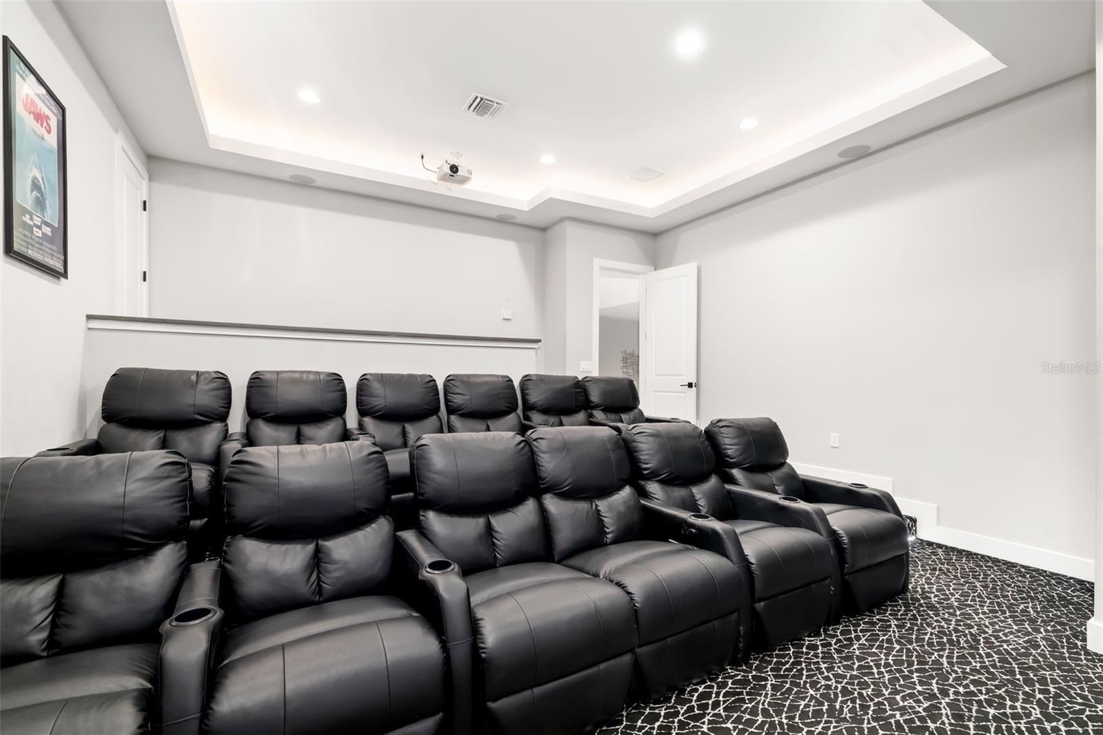 A4650778 Property Photo