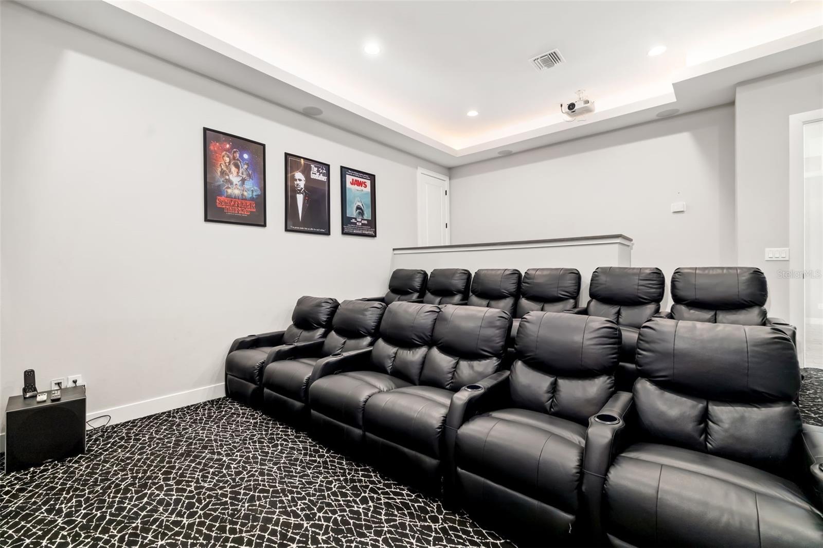 A4650778 Property Photo