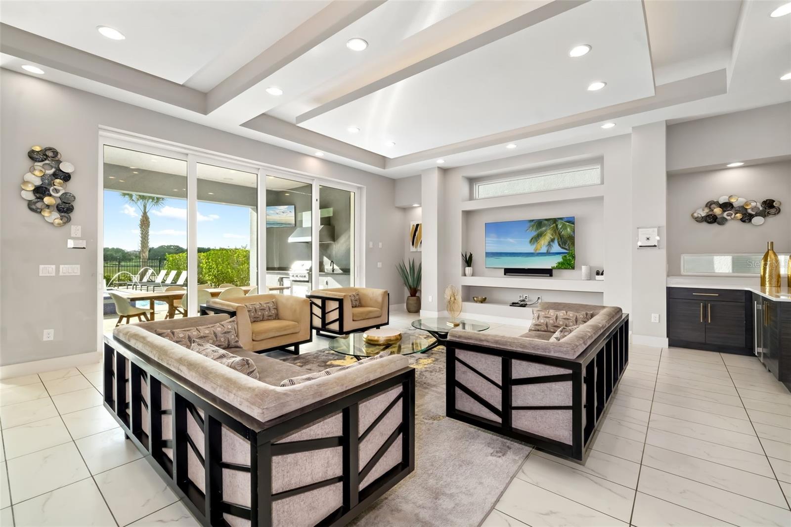 A4650778 Property Photo