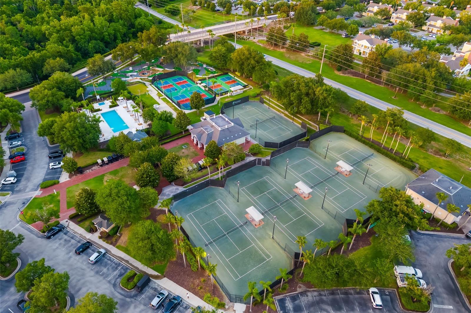 A4650778 Property Photo