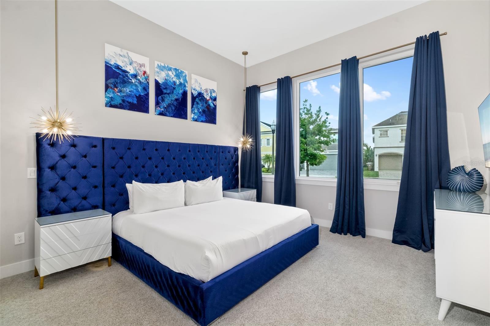 A4650778 Property Photo