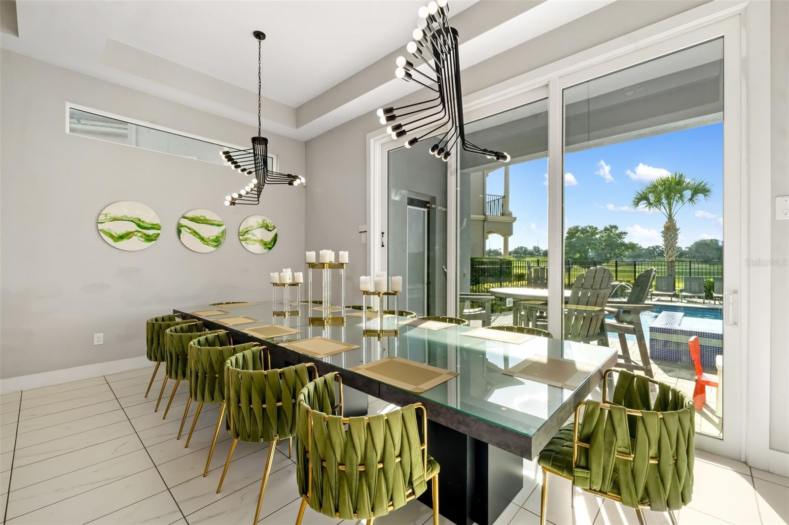 A4650778 Property Photo