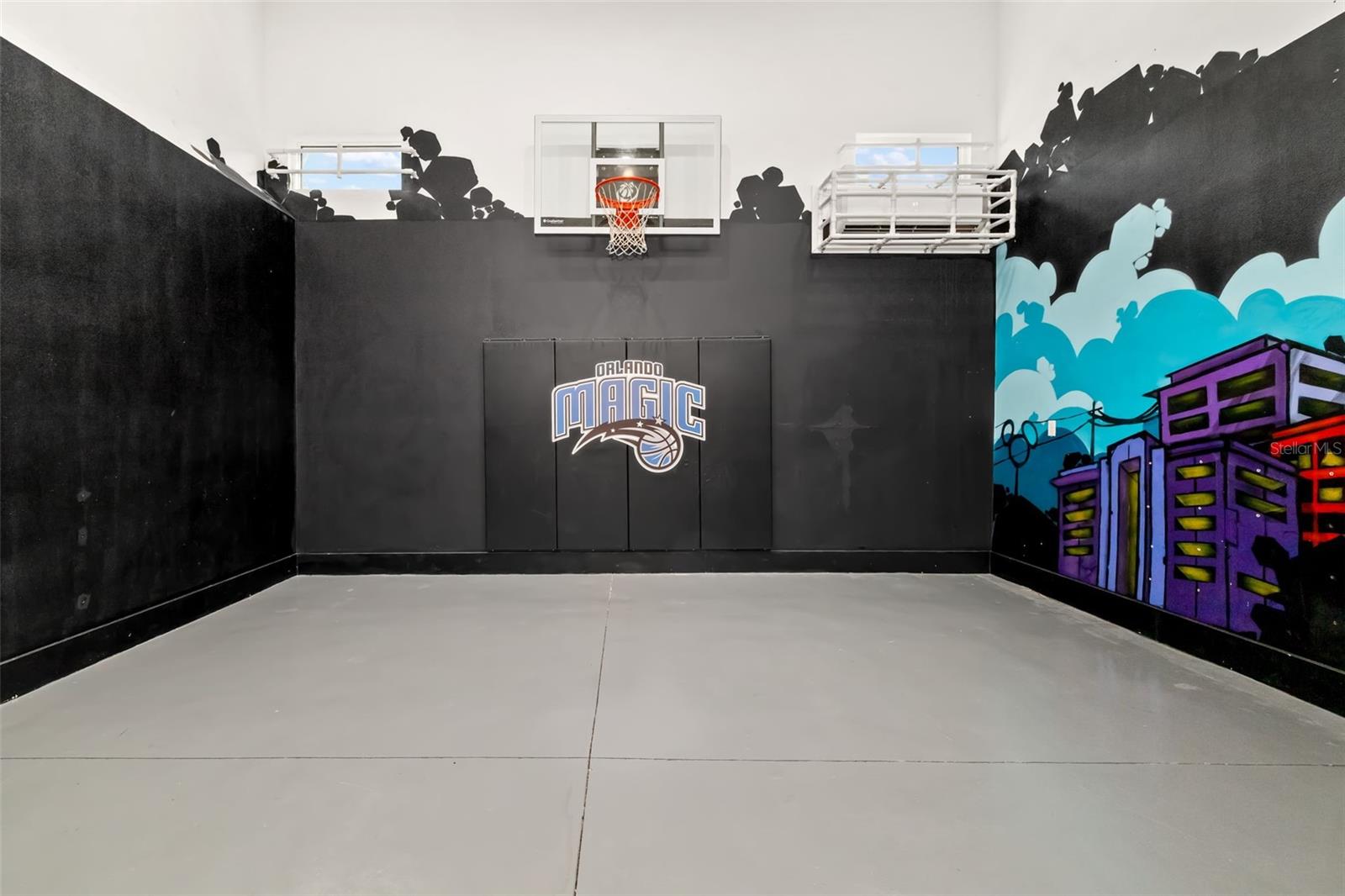 A4650778 Property Photo