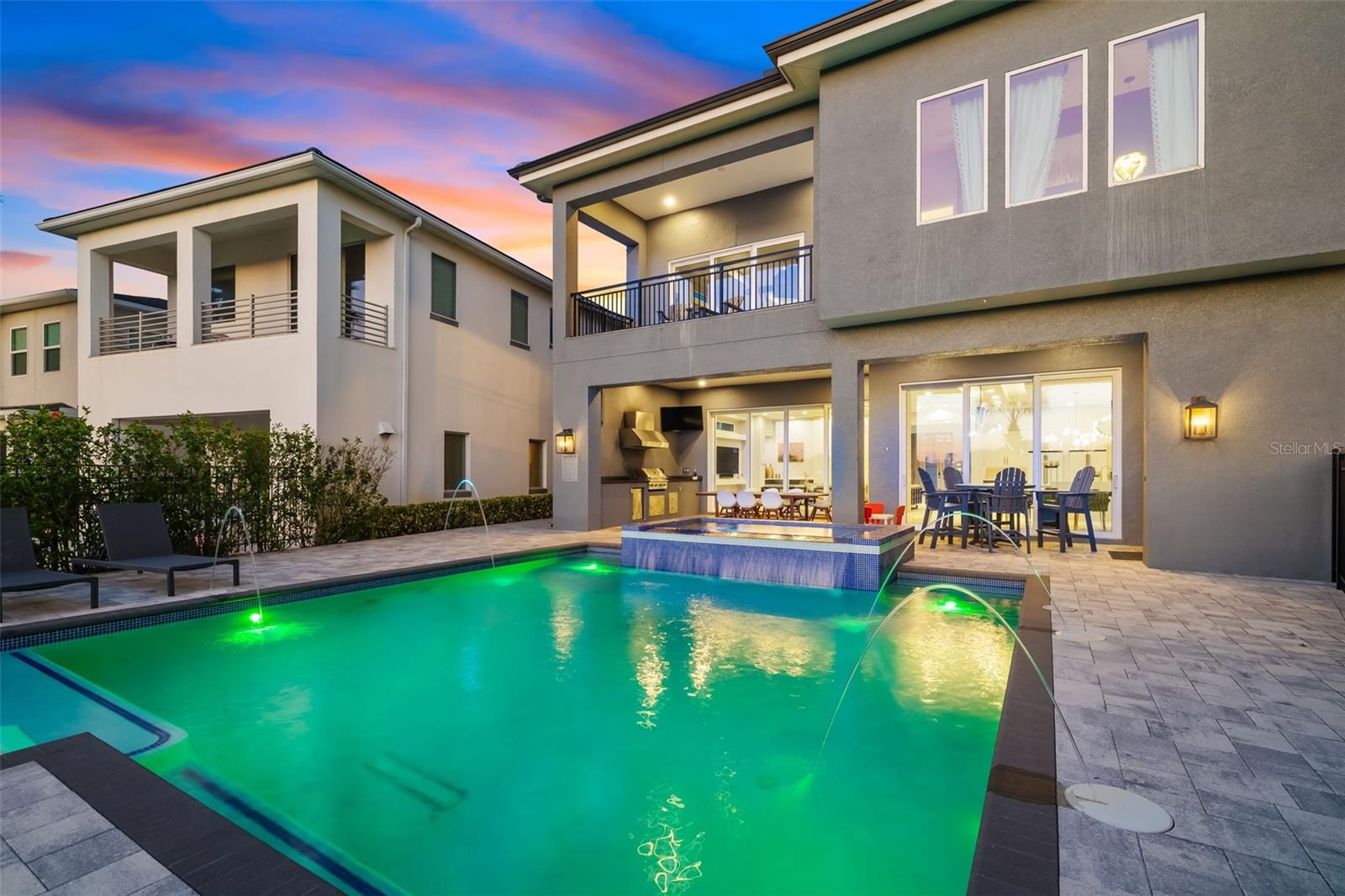 A4650778 Property Photo