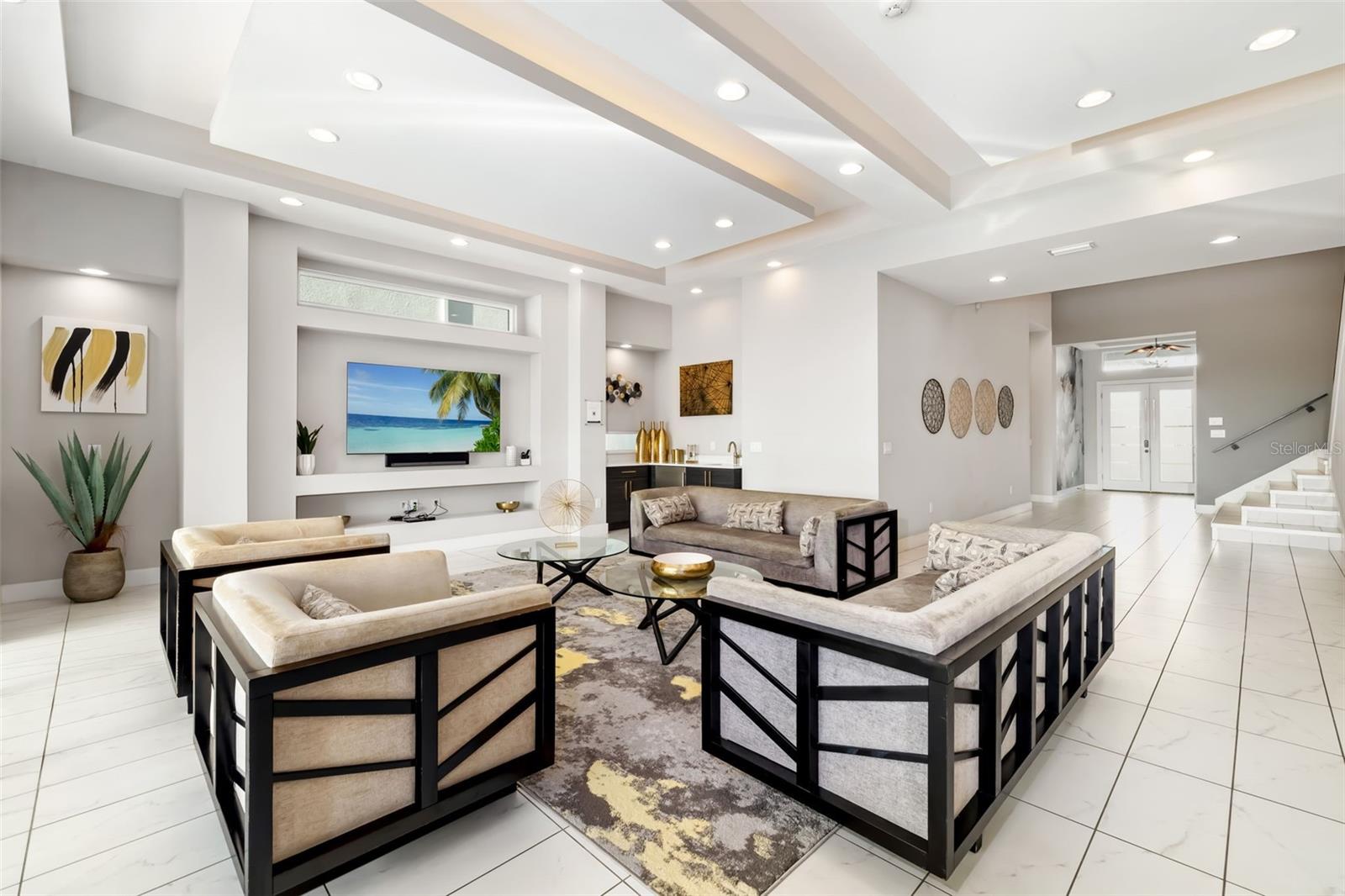 A4650778 Property Photo