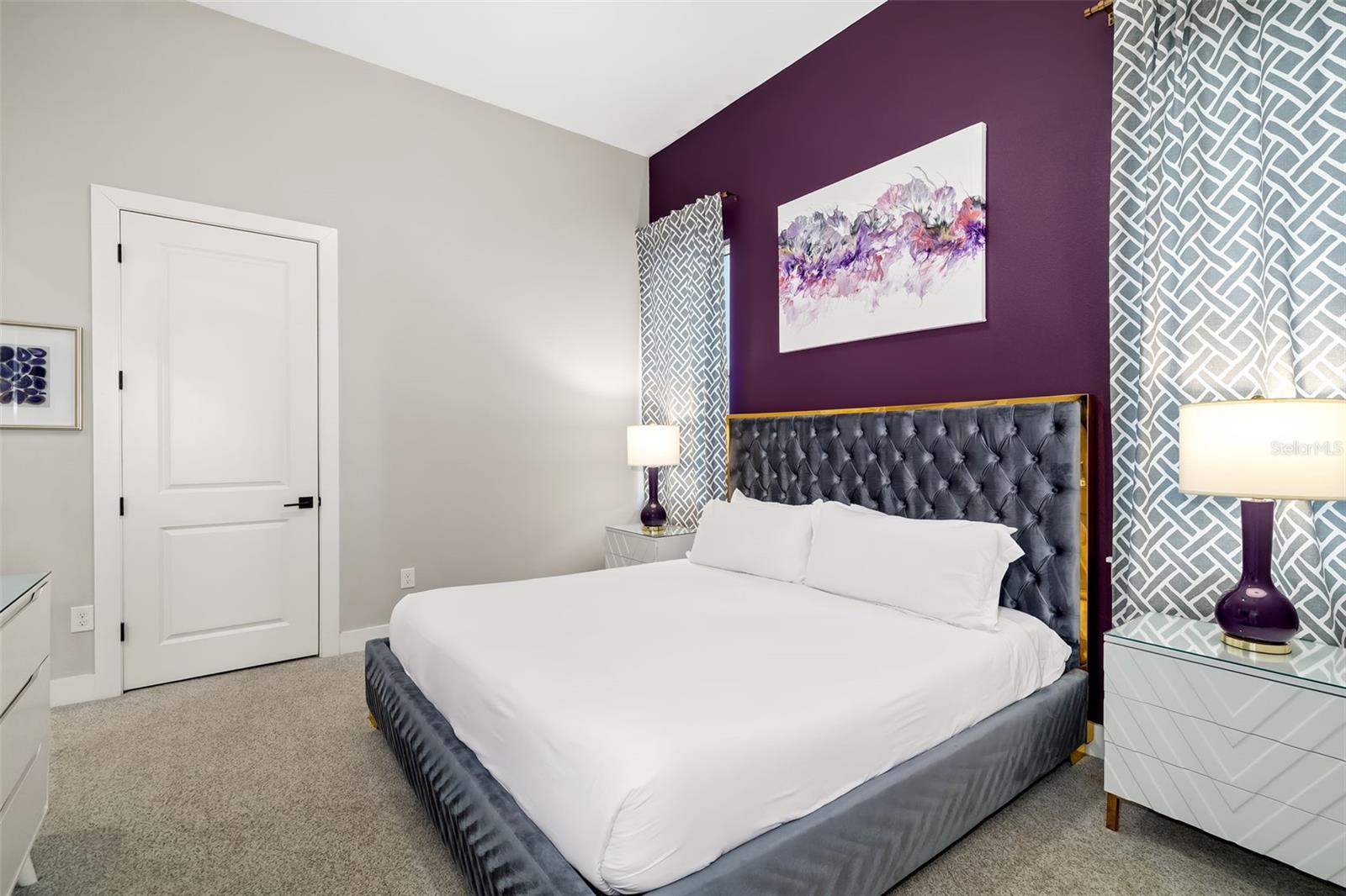 A4650778 Property Photo