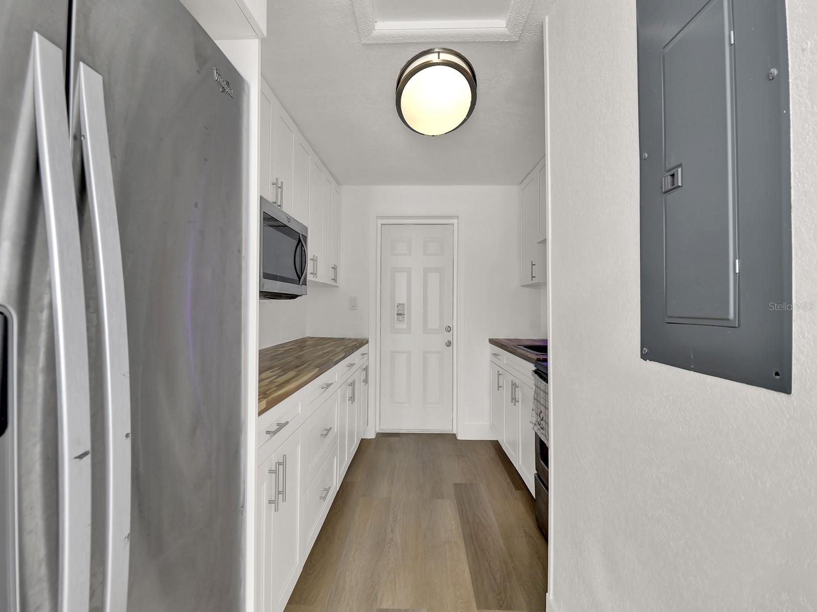 8123 DOUBLE BRANCH RD, TAMPA, FL, 33635