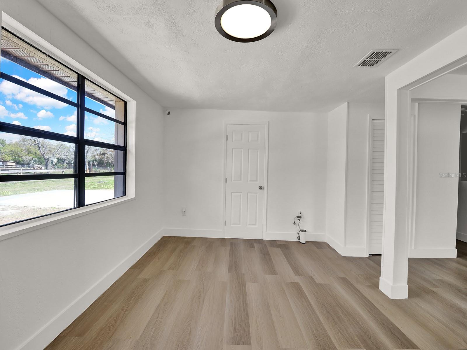 8123 DOUBLE BRANCH RD, TAMPA, FL, 33635