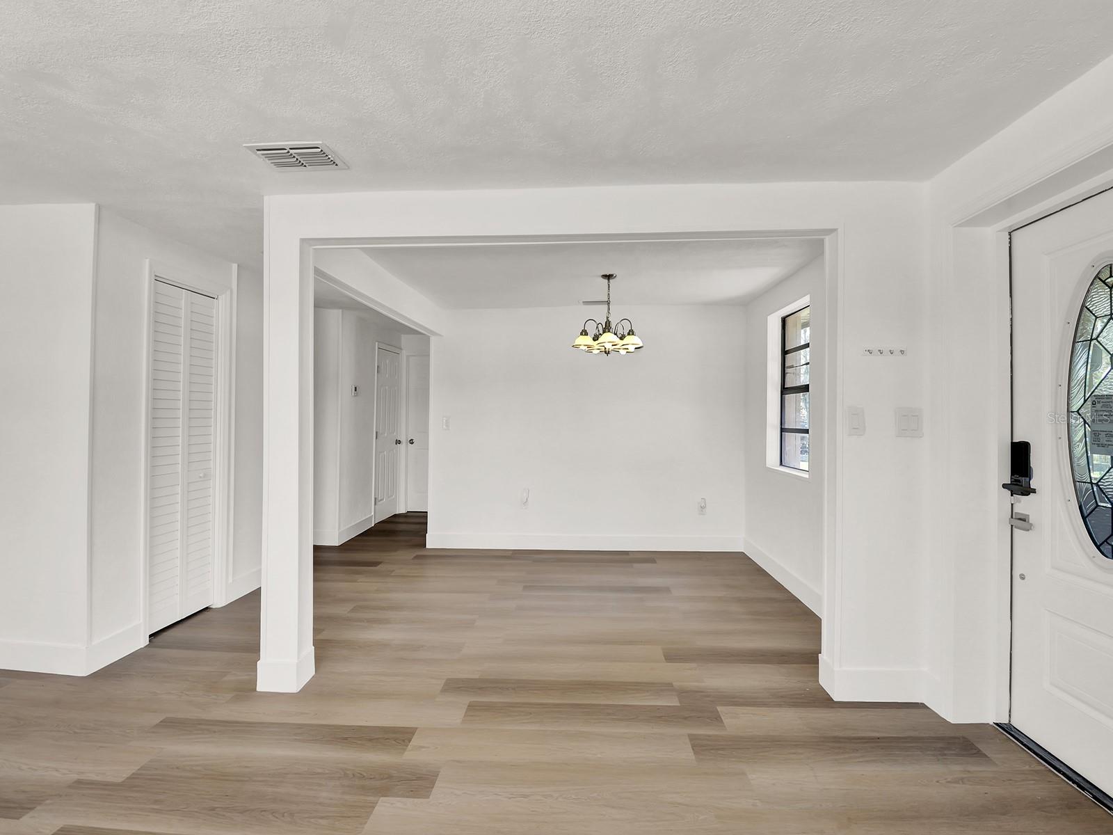 8123 DOUBLE BRANCH RD, TAMPA, FL, 33635