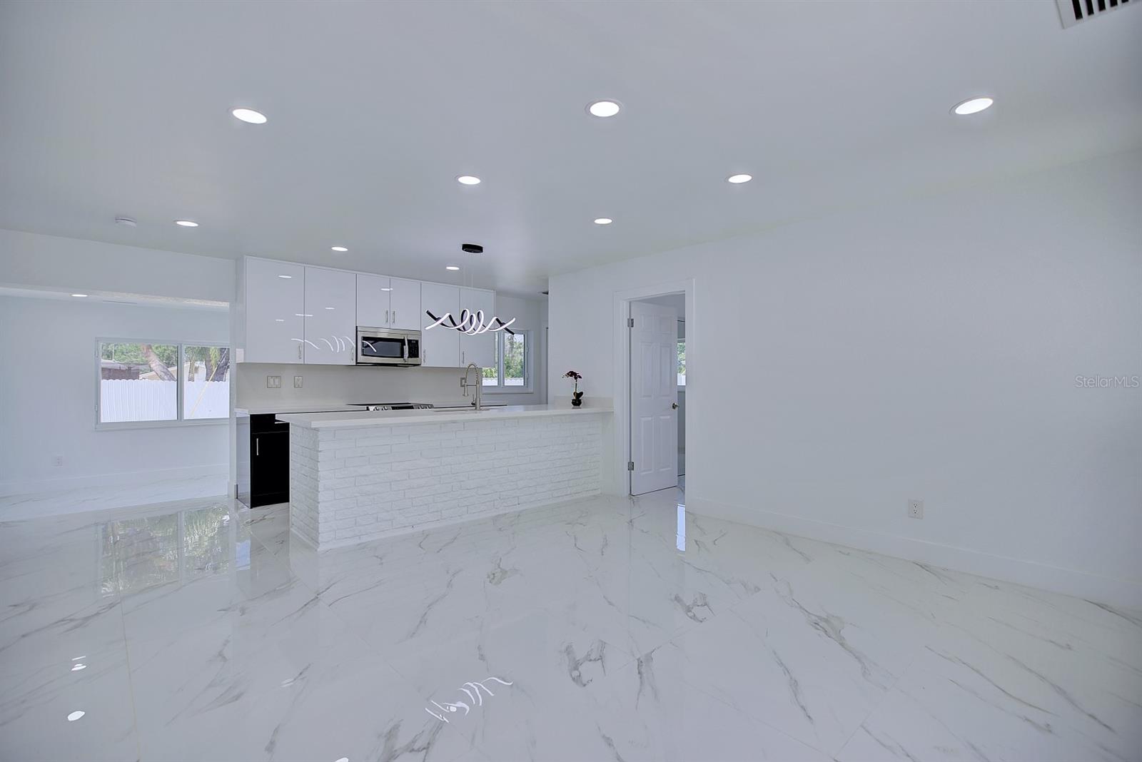 1100 HIGHLAND DR, SEBRING, FL, 33870