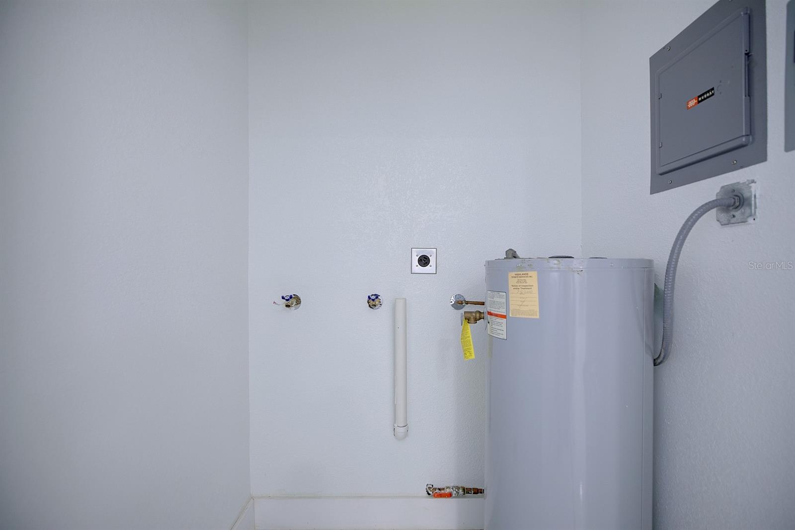 1100 HIGHLAND DR, SEBRING, FL, 33870