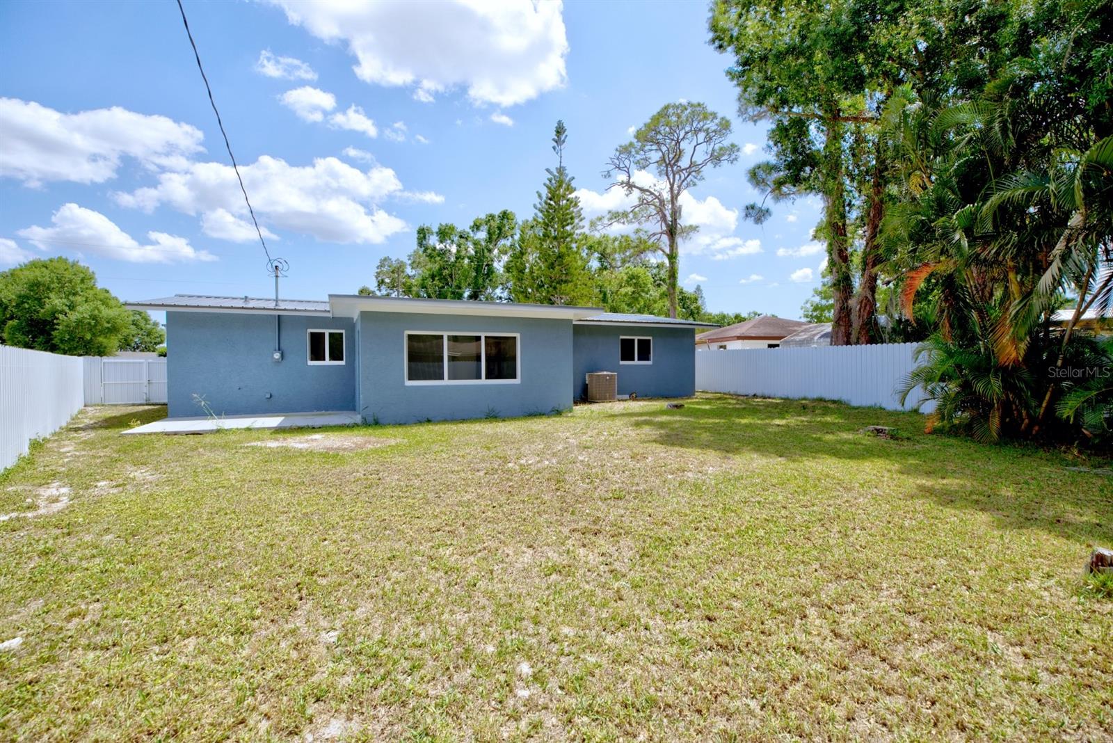 1100 HIGHLAND DR, SEBRING, FL, 33870