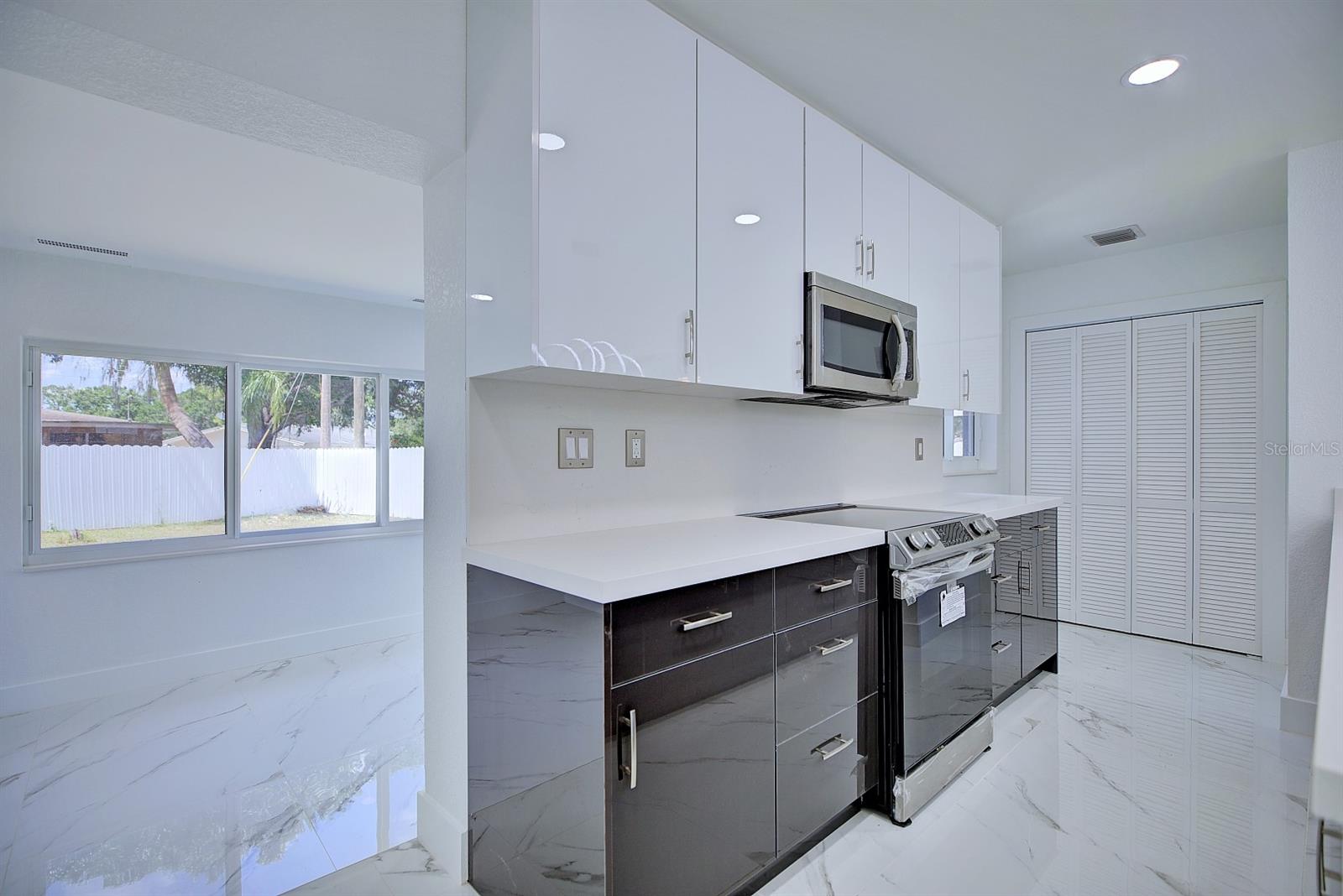 1100 HIGHLAND DR, SEBRING, FL, 33870