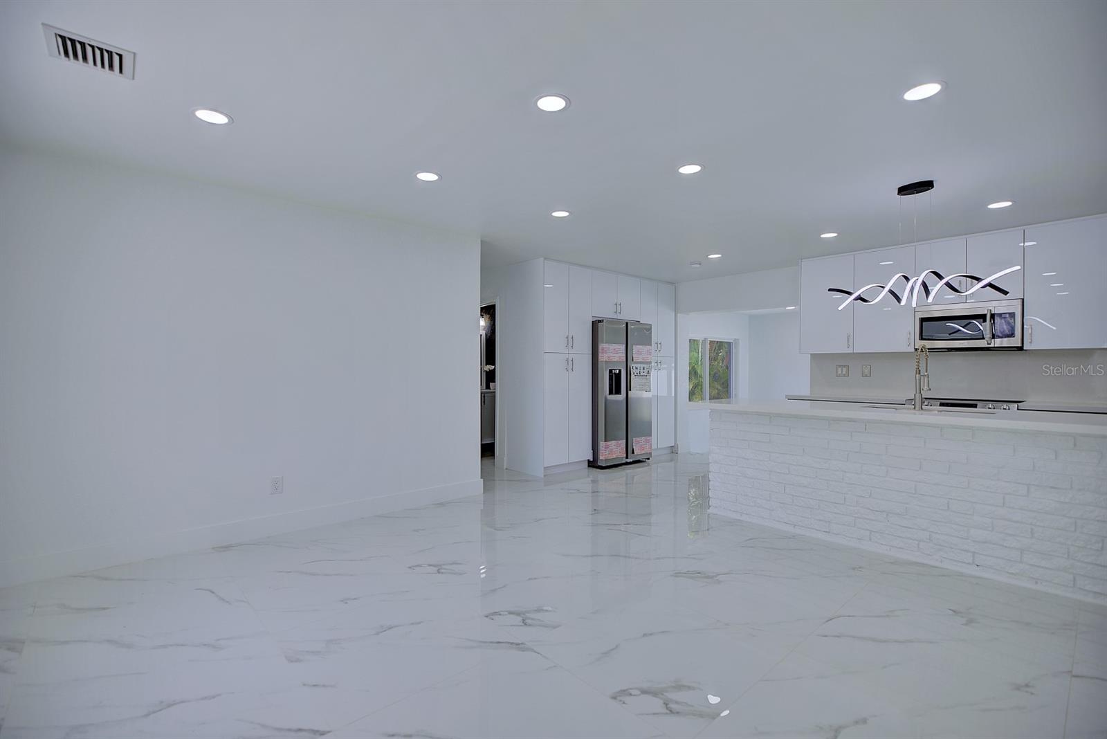 1100 HIGHLAND DR, SEBRING, FL, 33870