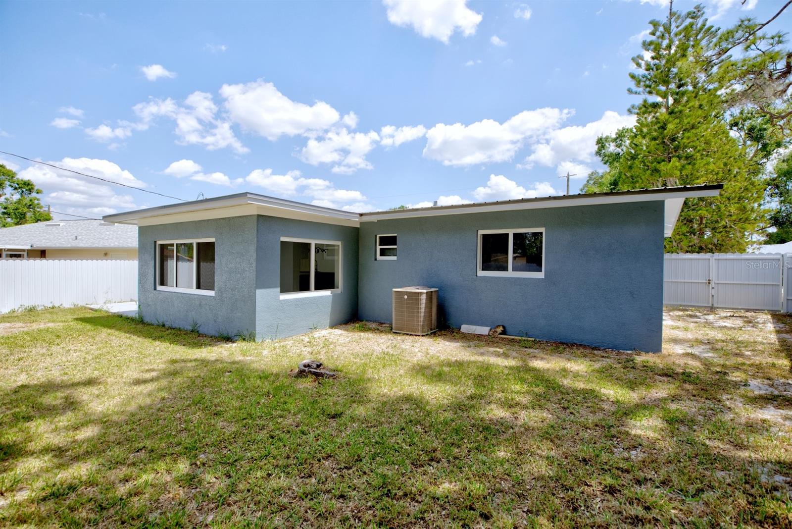 1100 HIGHLAND DR, SEBRING, FL, 33870