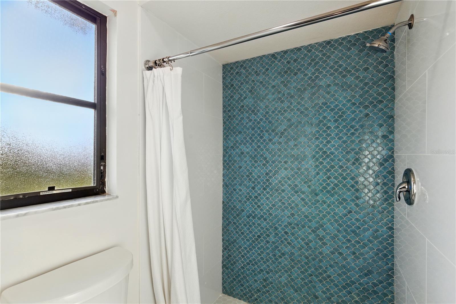 2039 CORAL POINT DR, CAPE CORAL, FL, 33990