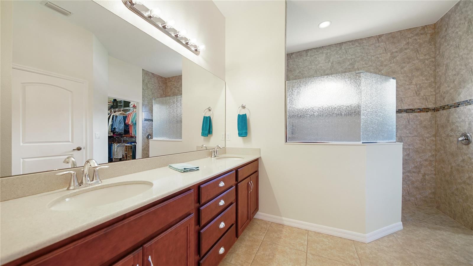 3 ARENA LAKE DR, PALM COAST, FL, 32137