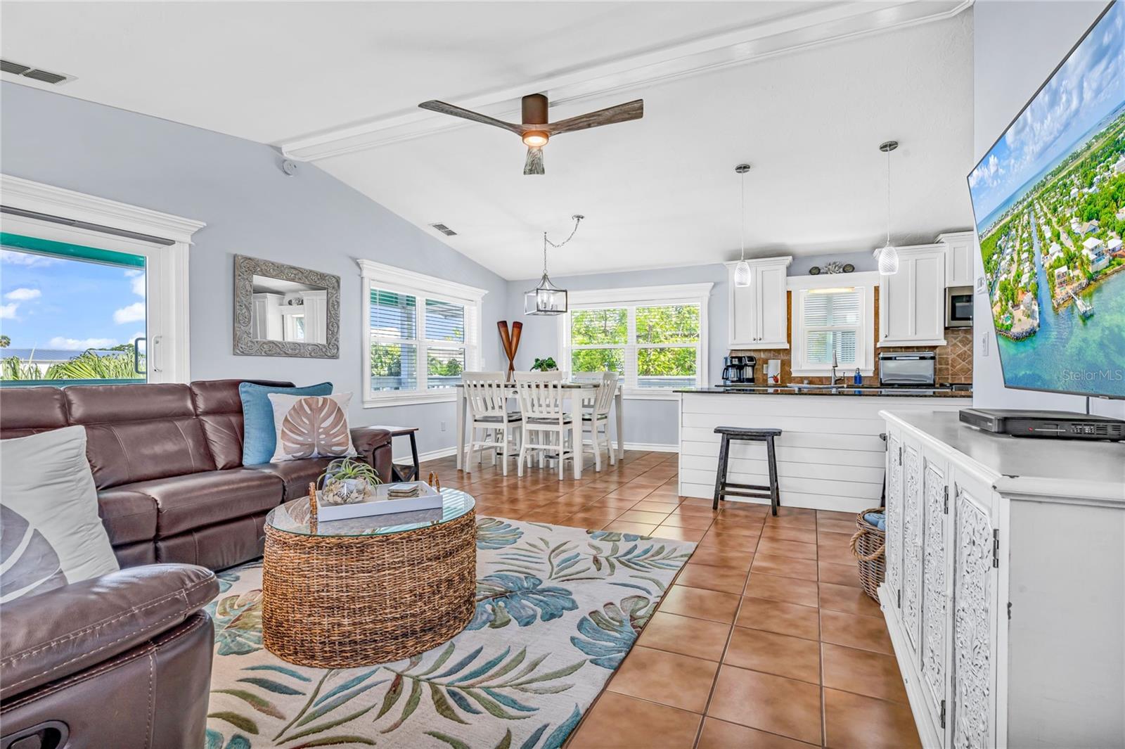 2121 YELLOWTAIL DR, MARATHON, FL, 33050