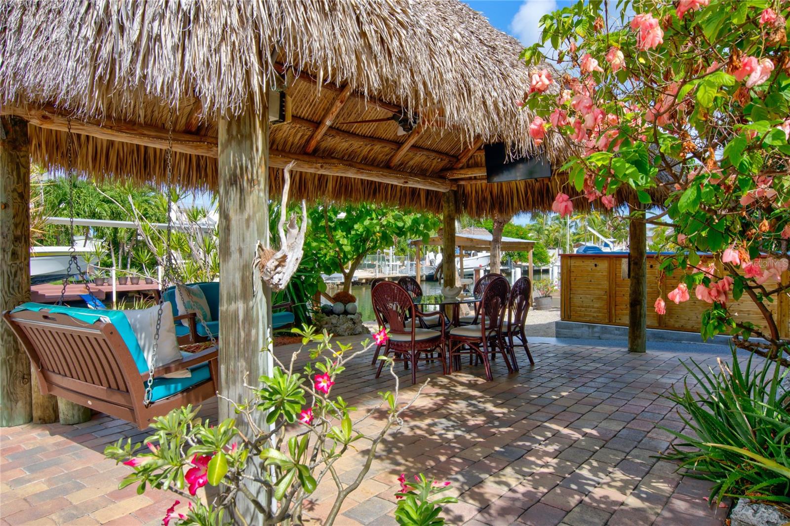 2121 YELLOWTAIL DR, MARATHON, FL, 33050