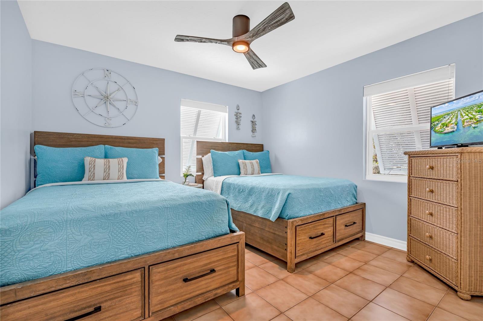 2121 YELLOWTAIL DR, MARATHON, FL, 33050