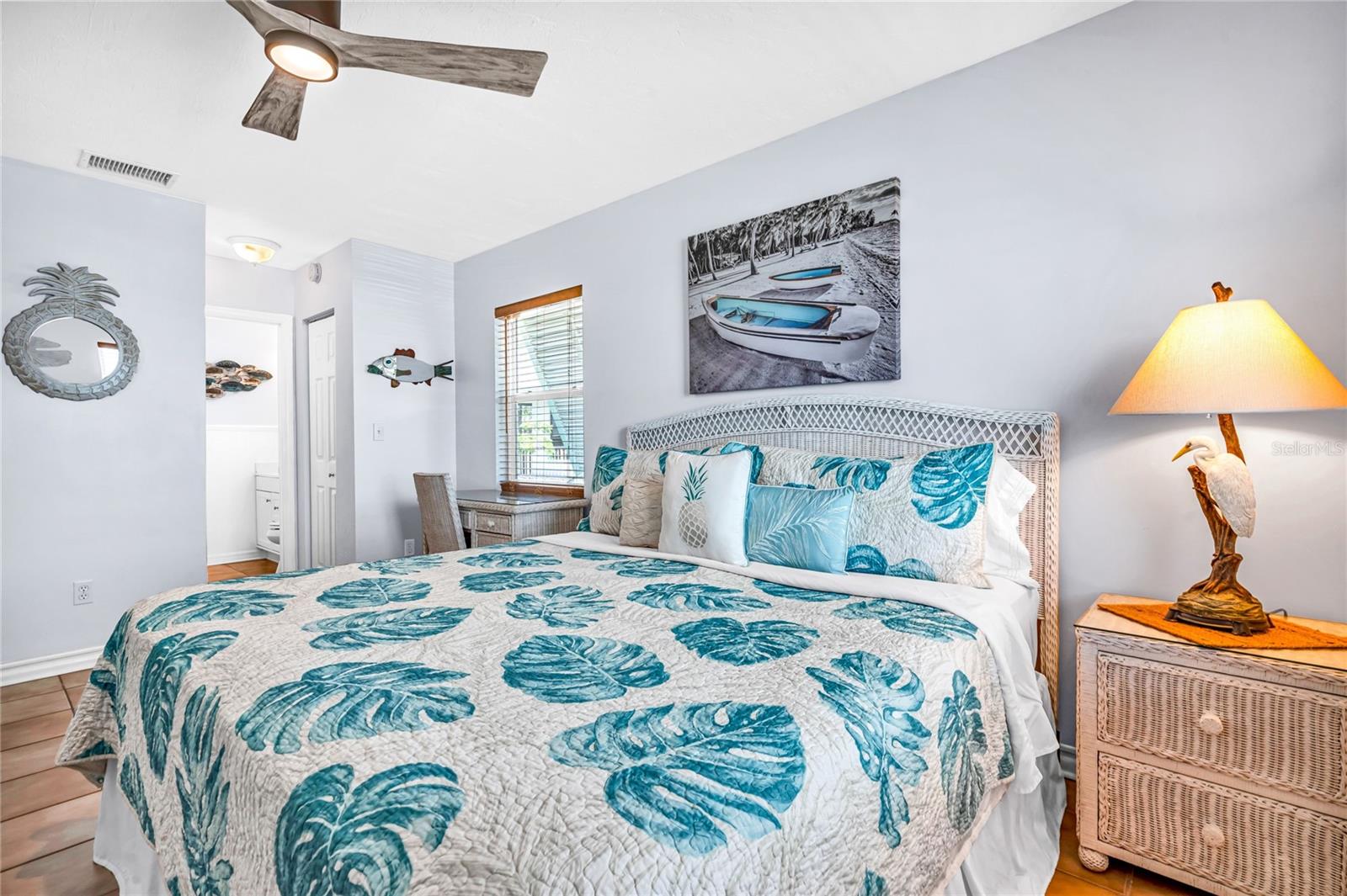 2121 YELLOWTAIL DR, MARATHON, FL, 33050