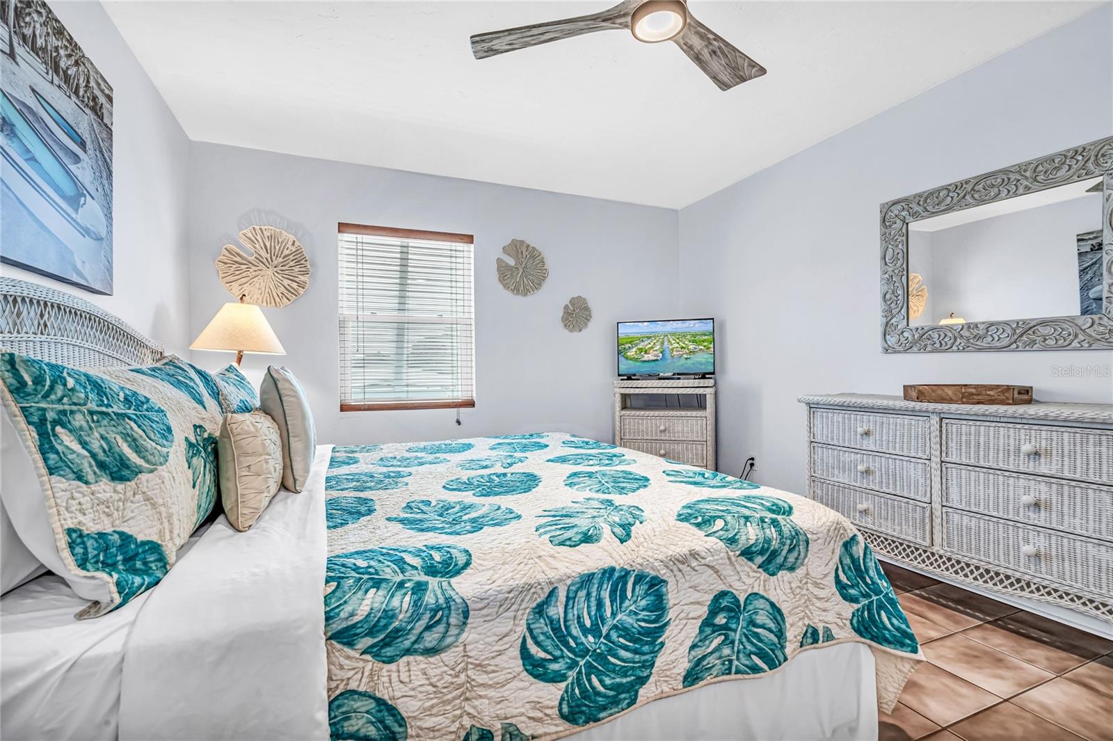 2121 YELLOWTAIL DR, MARATHON, FL, 33050