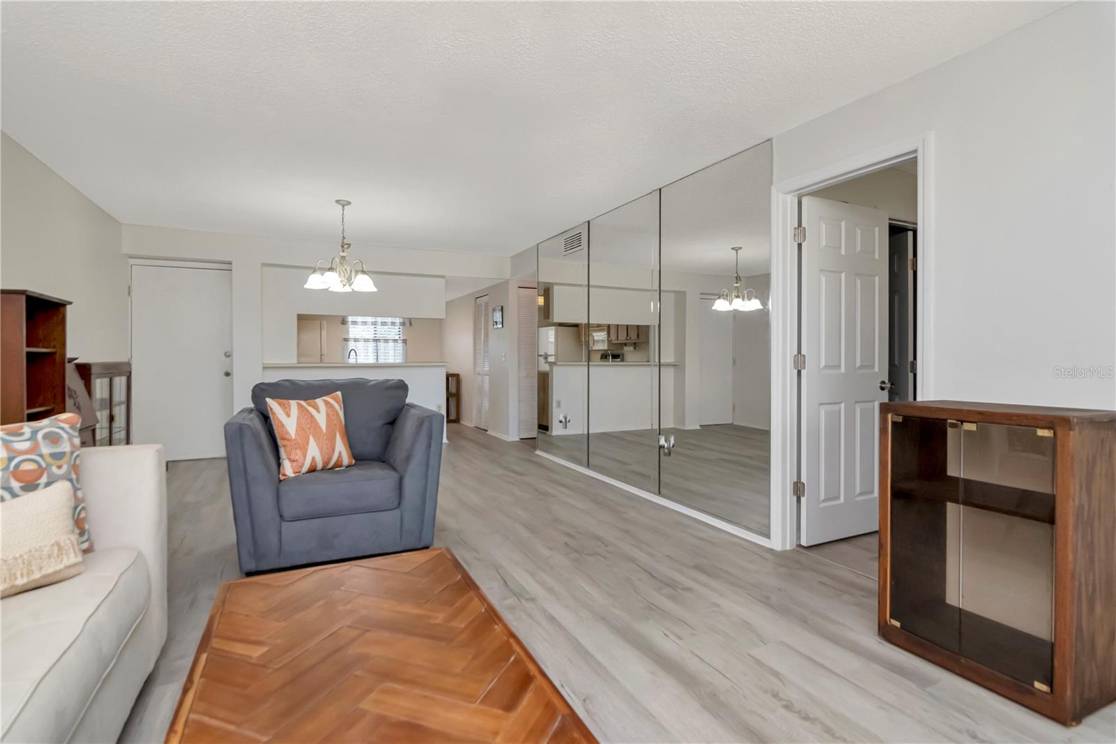 112 W CYPRESS CT, OLDSMAR, FL, 34677