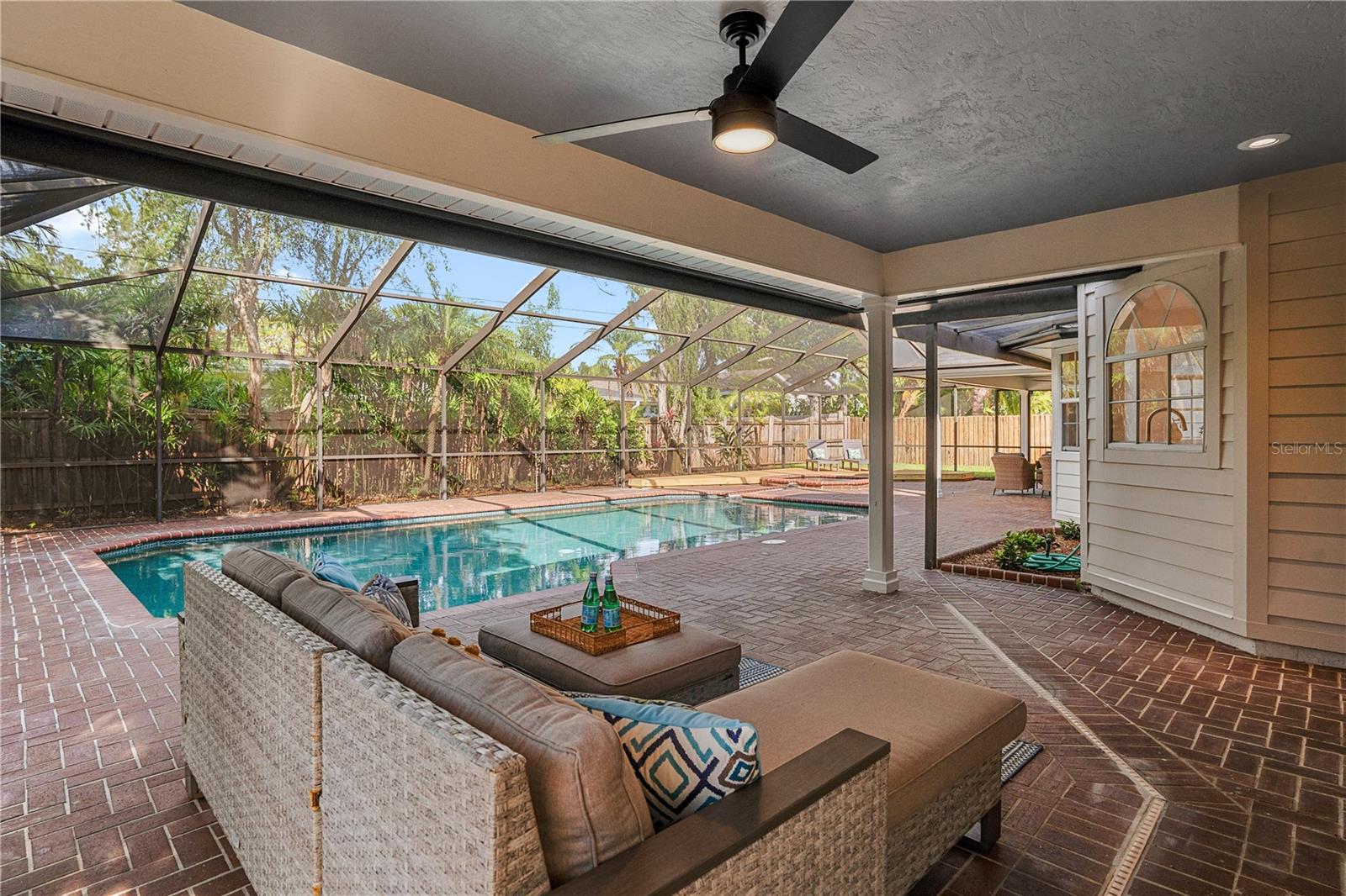 101 PONCE DE LEON BLVD, BELLEAIR, FL, 33756