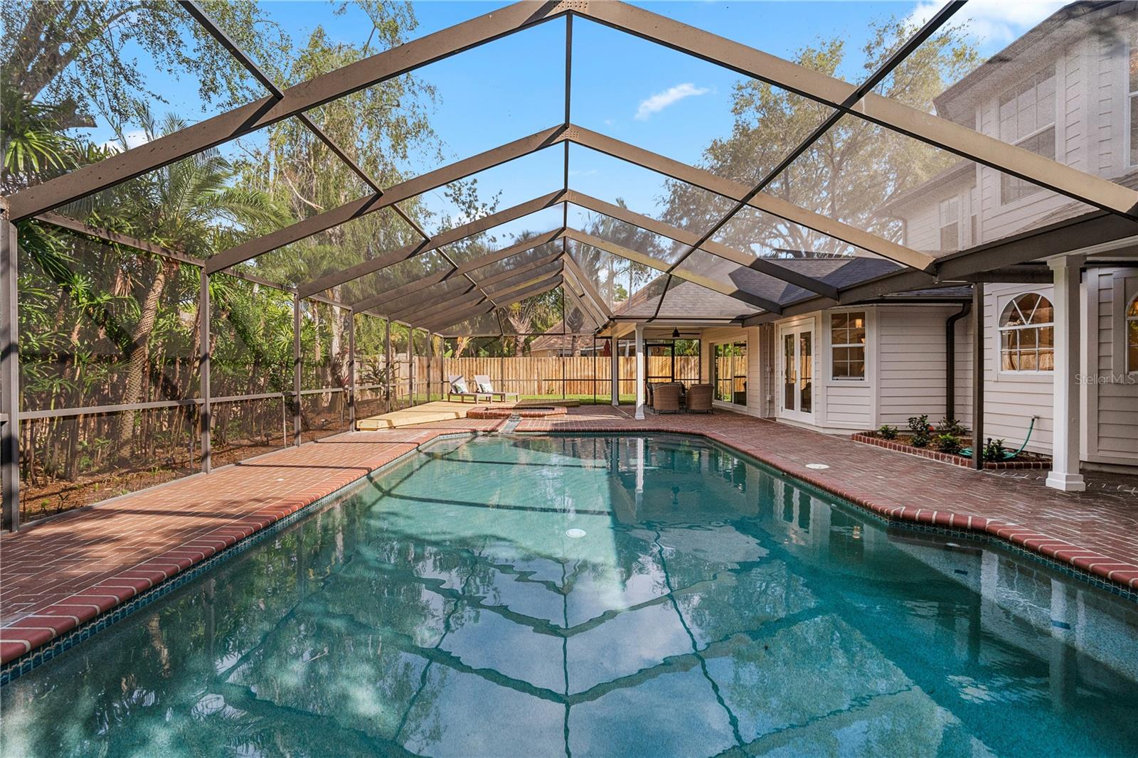 101 PONCE DE LEON BLVD, BELLEAIR, FL, 33756