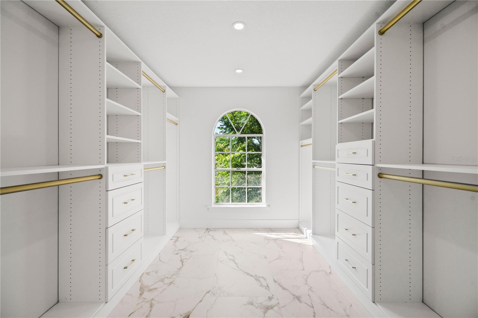 101 PONCE DE LEON BLVD, BELLEAIR, FL, 33756