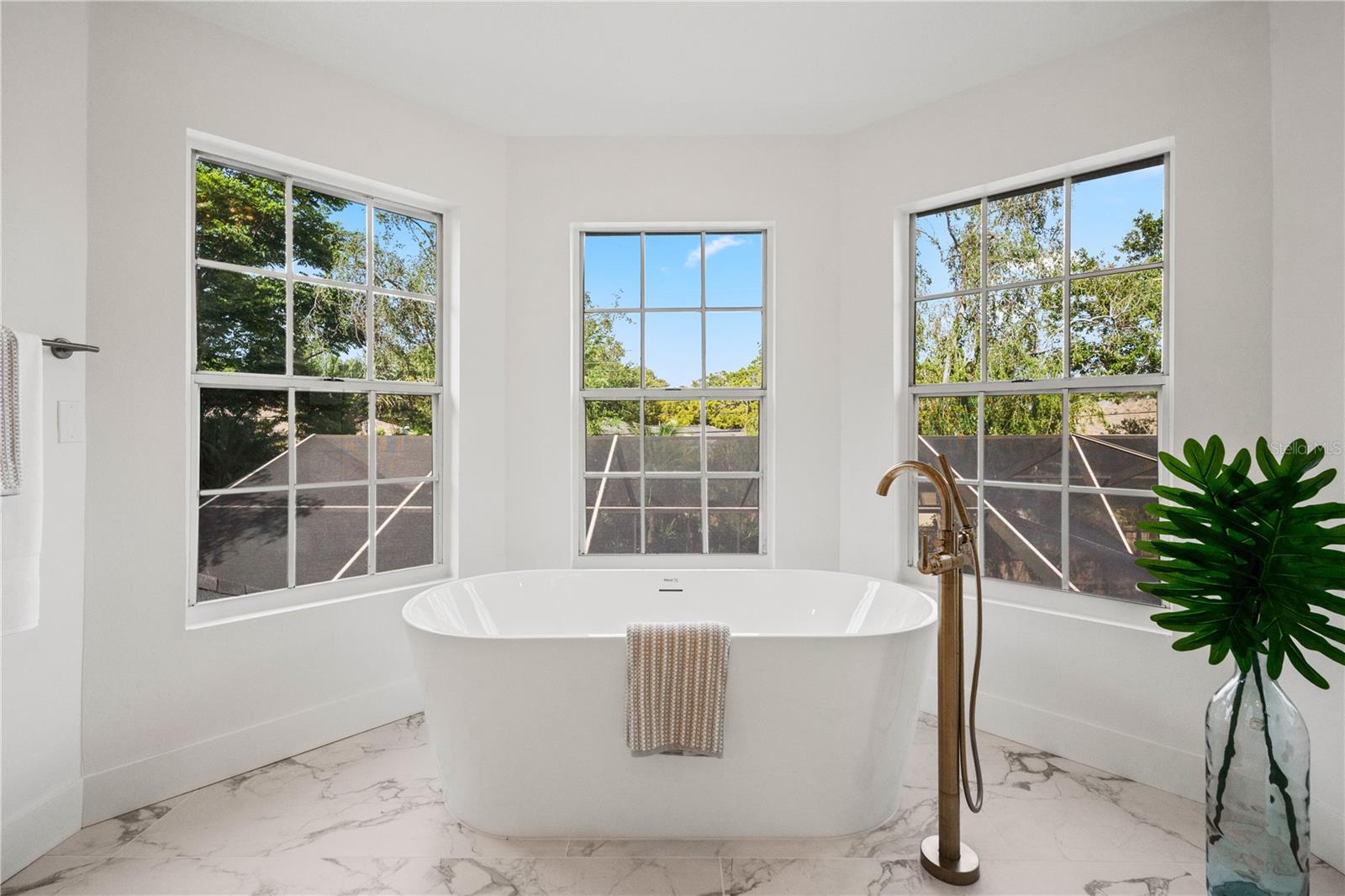 101 PONCE DE LEON BLVD, BELLEAIR, FL, 33756