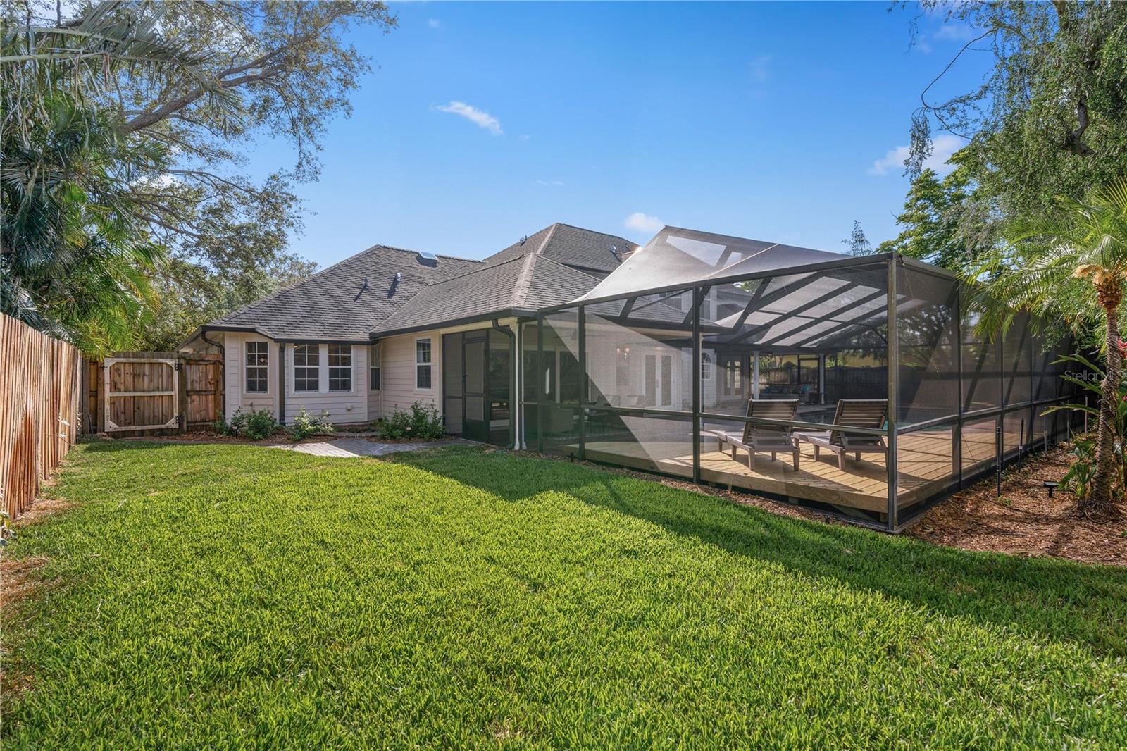 101 PONCE DE LEON BLVD, BELLEAIR, FL, 33756