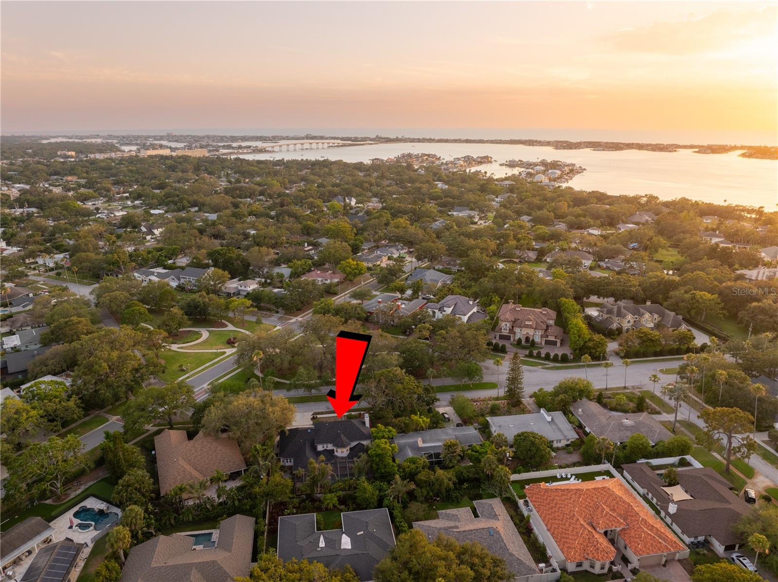 101 PONCE DE LEON BLVD, BELLEAIR, FL, 33756