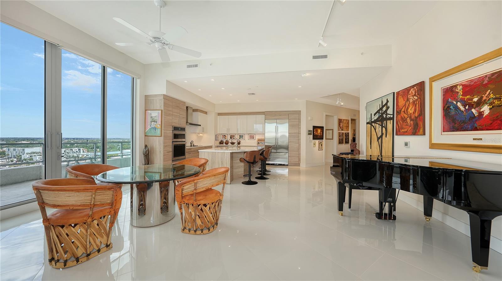 A4650791 Property Photo