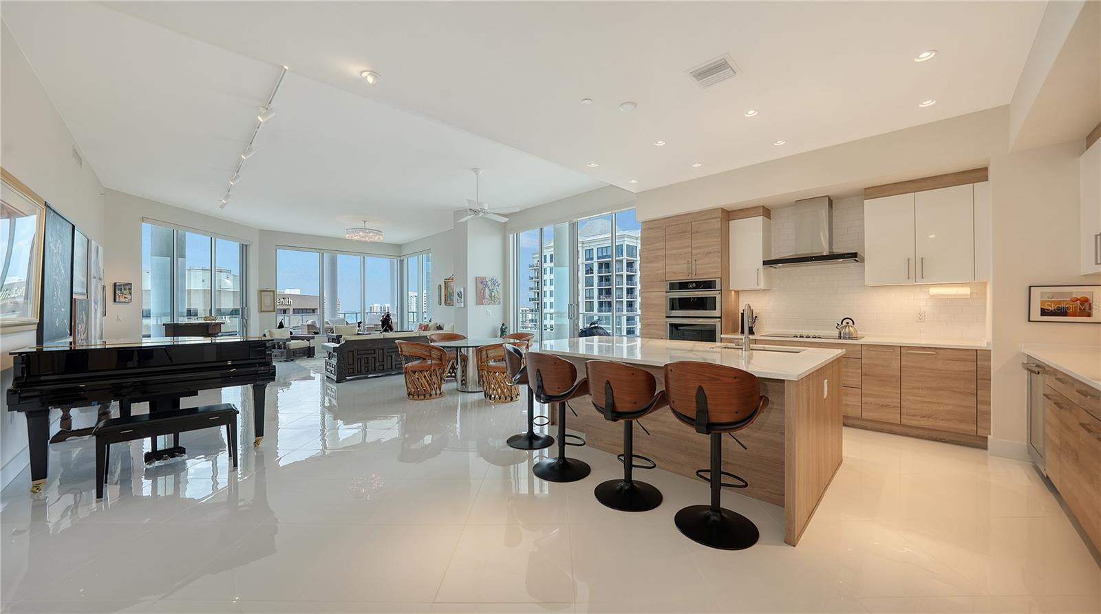 A4650791 Property Photo