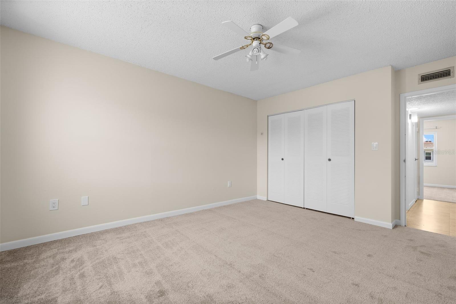 381 S MCMULLEN BOOTH RD #72, CLEARWATER, FL, 33759