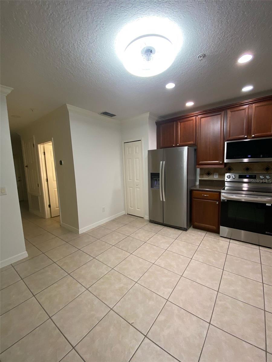 9647 TIVOLI VILLA DR, ORLANDO, FL, 32829