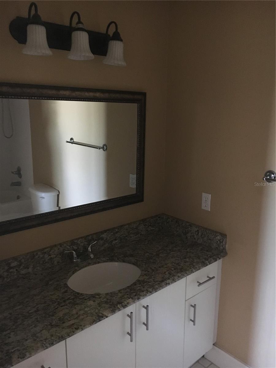 495 LAS CORTES LN #206, ORLANDO, FL, 32824